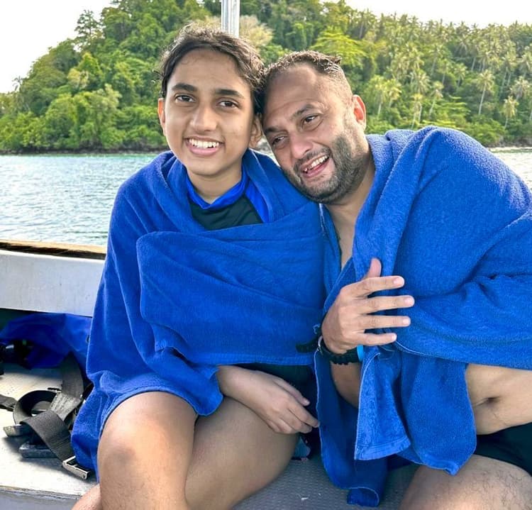 Ashwin Sunder, 120+ dives, 